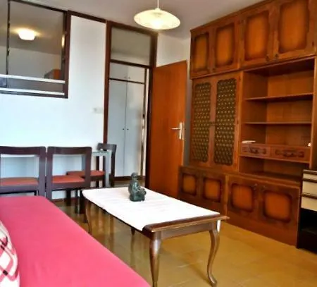 Teo The Second Apartment Split